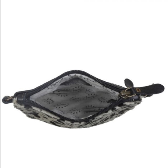 Myra dalmation print crossbody bag, adjustable - Picture 5 of 5